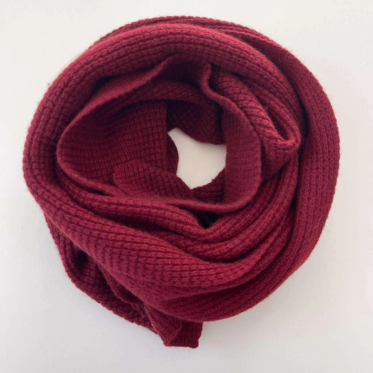 AVON CELLI Cashmere Scarf