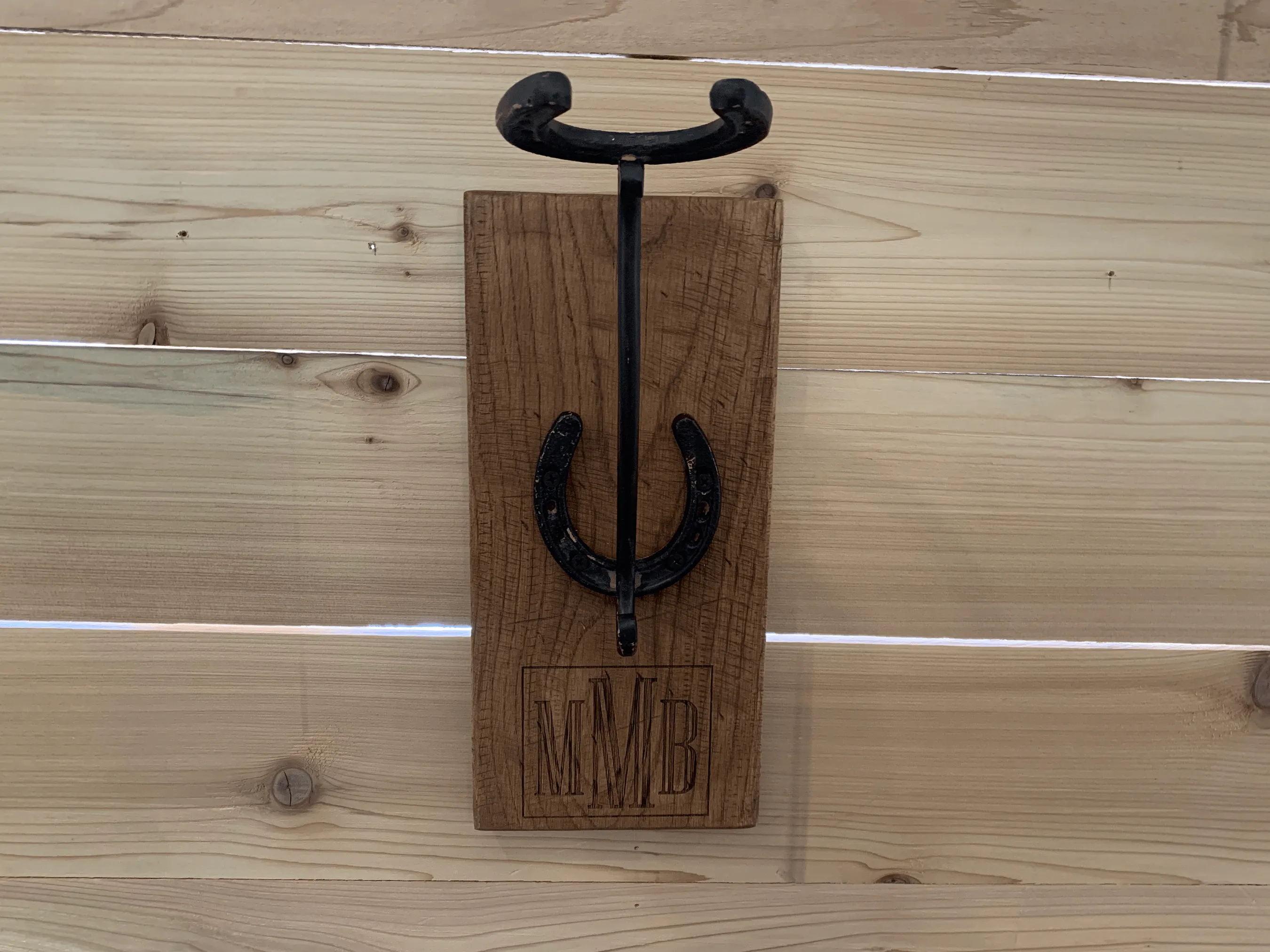 Personalized Cowboy Hat Hanger with Horseshoe Stand